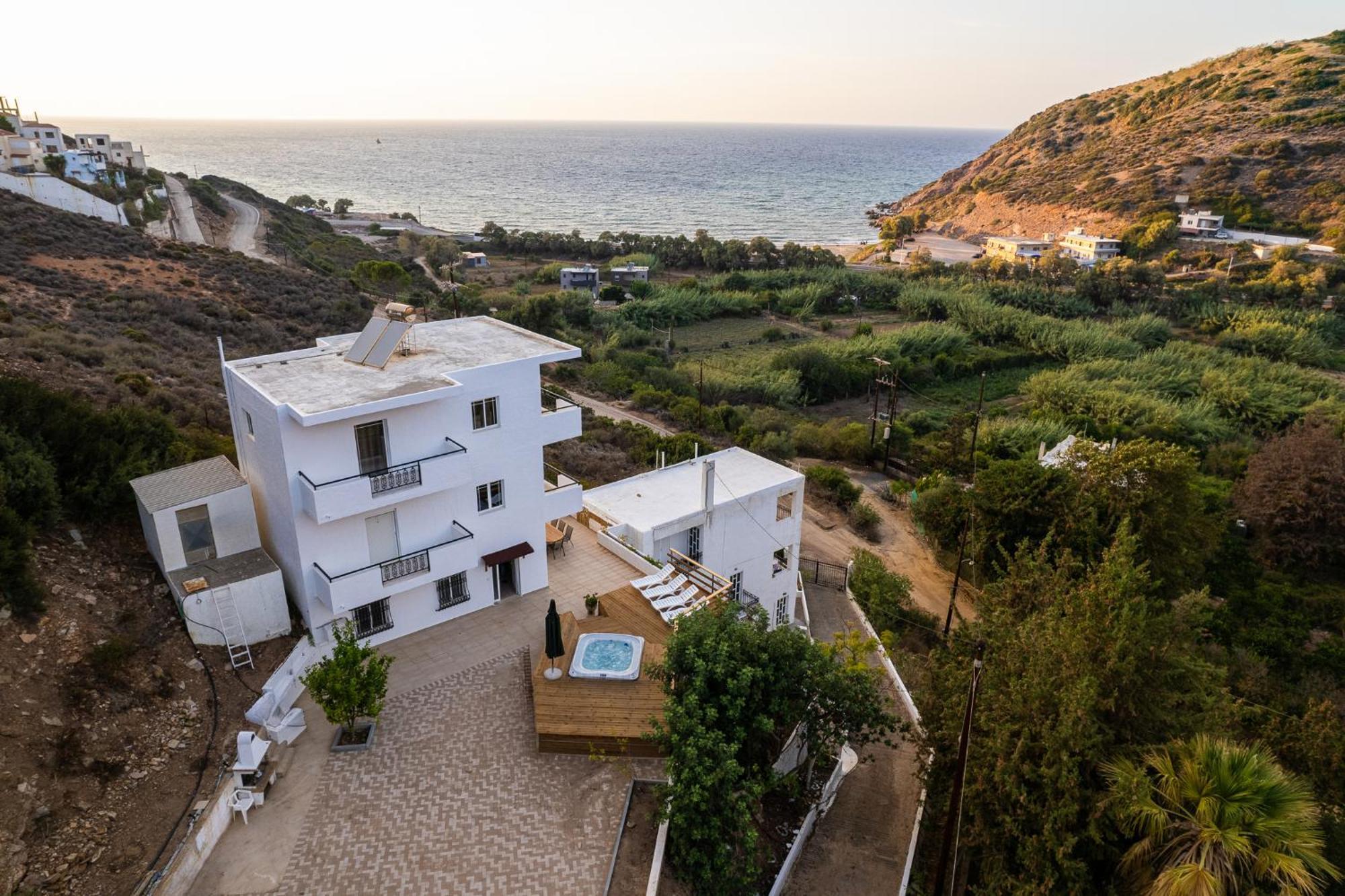 Villa Dirui Fodele Esterno foto
