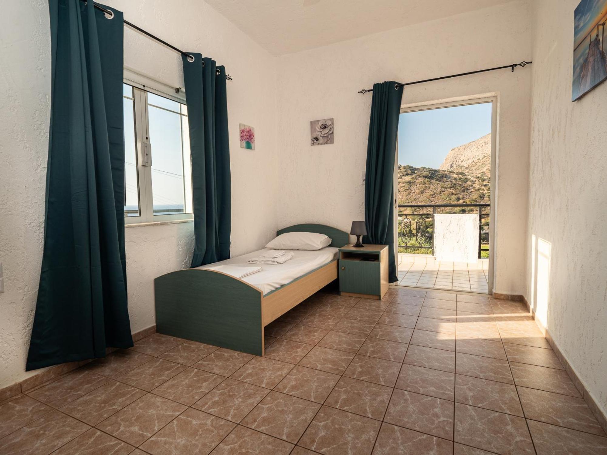 Villa Dirui Fodele Esterno foto